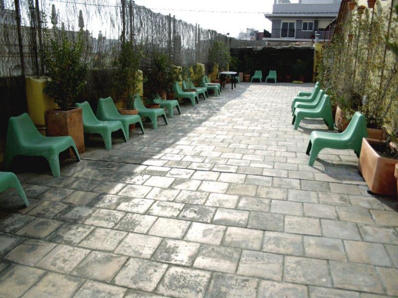 Feetup Home Backpackers Valencia Exterior photo