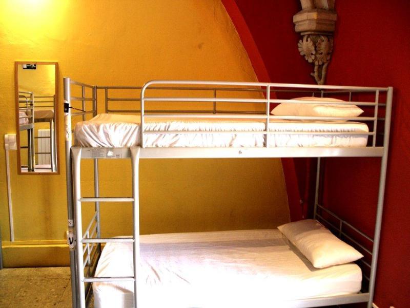 Feetup Home Backpackers Valencia Exterior photo