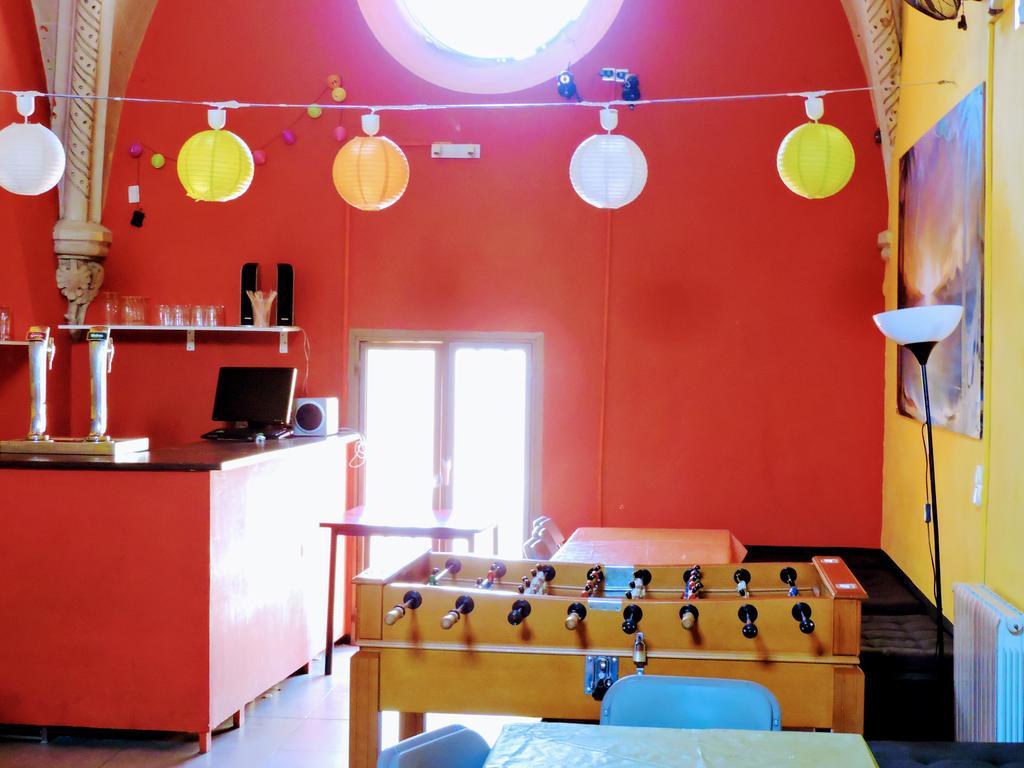Feetup Home Backpackers Valencia Exterior photo