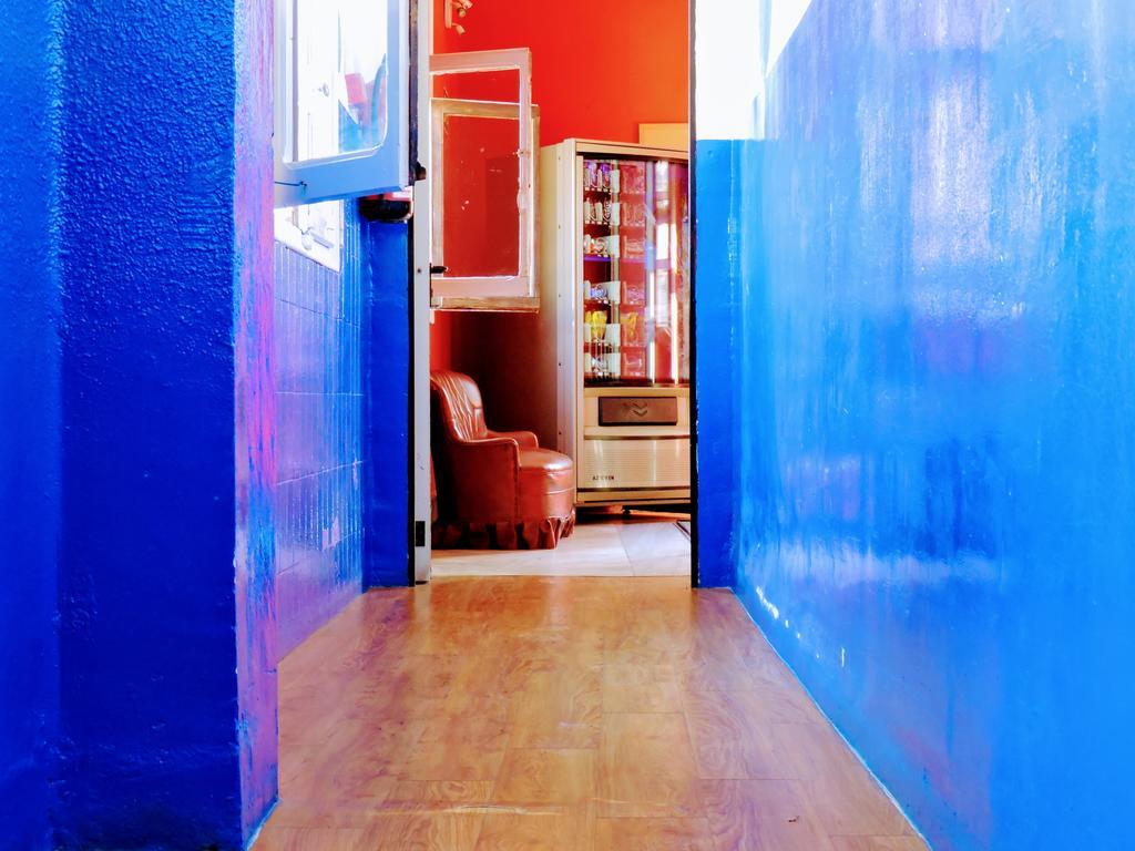 Feetup Home Backpackers Valencia Exterior photo